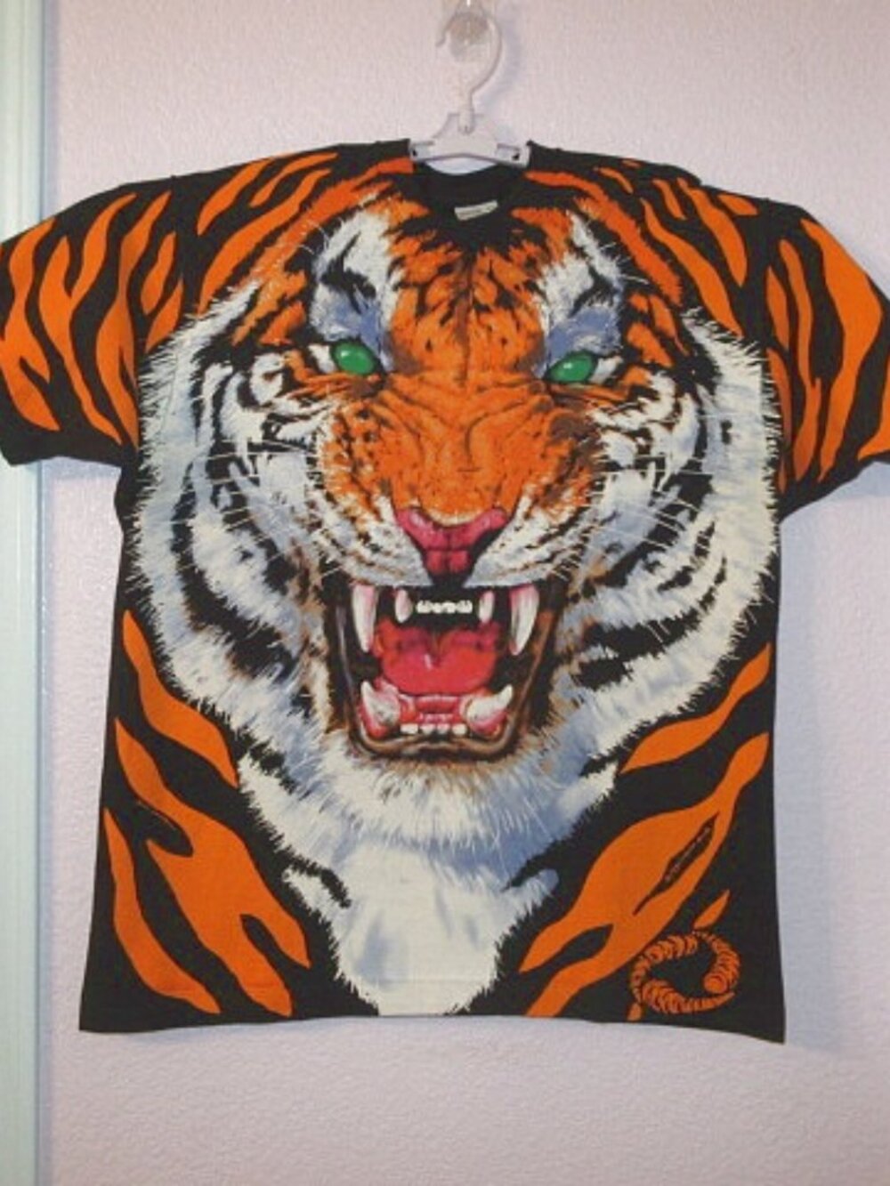 Vtg 1995 Liquid Blue Tiger T-Shirt XL John Connell Art AOP Single Stitch USA 90s